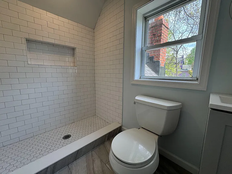 9405 Rhode Island Ave — Photo 18