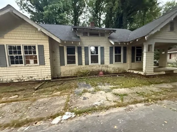 121 Cameron St, Pacolet, SC 29372