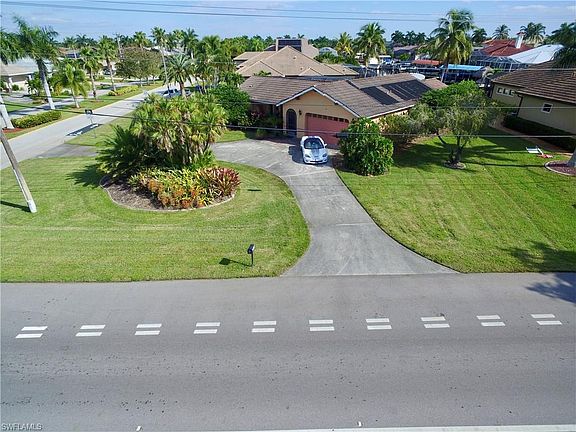 2nd image of 5501 Chiquita Blvd S
