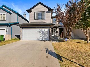 81 S Saddlecrest Grn NE, Calgary, AB T3J5N4