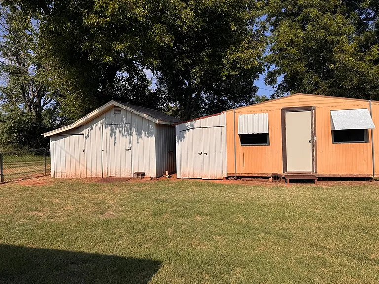 309 Oliver St — Photo 22