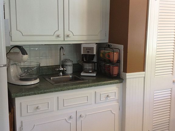 2nd image of 131 Boggess Blvd