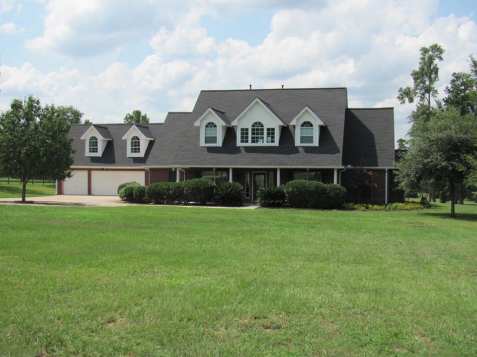 1st image of 114 Leah Dr