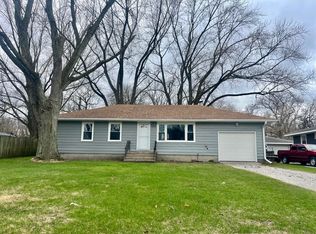 4848 Ralston Pl, Griffith, IN 46319