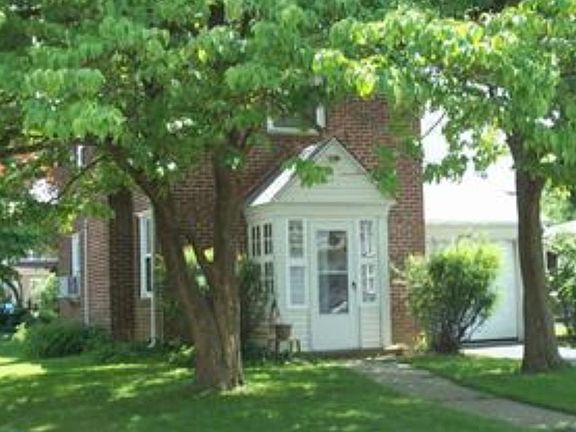 2nd image of 3712 Sommers Ave