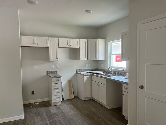 5th image of 1029 Crestview Ave #1029