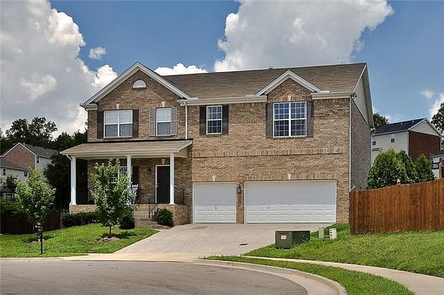 2nd image of 3204 Calder Ct