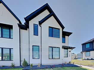 7680 Rambler Ln, North Richland Hills, TX 76182