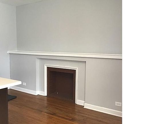 4th image of 6437 S Kenwood Ave #32W