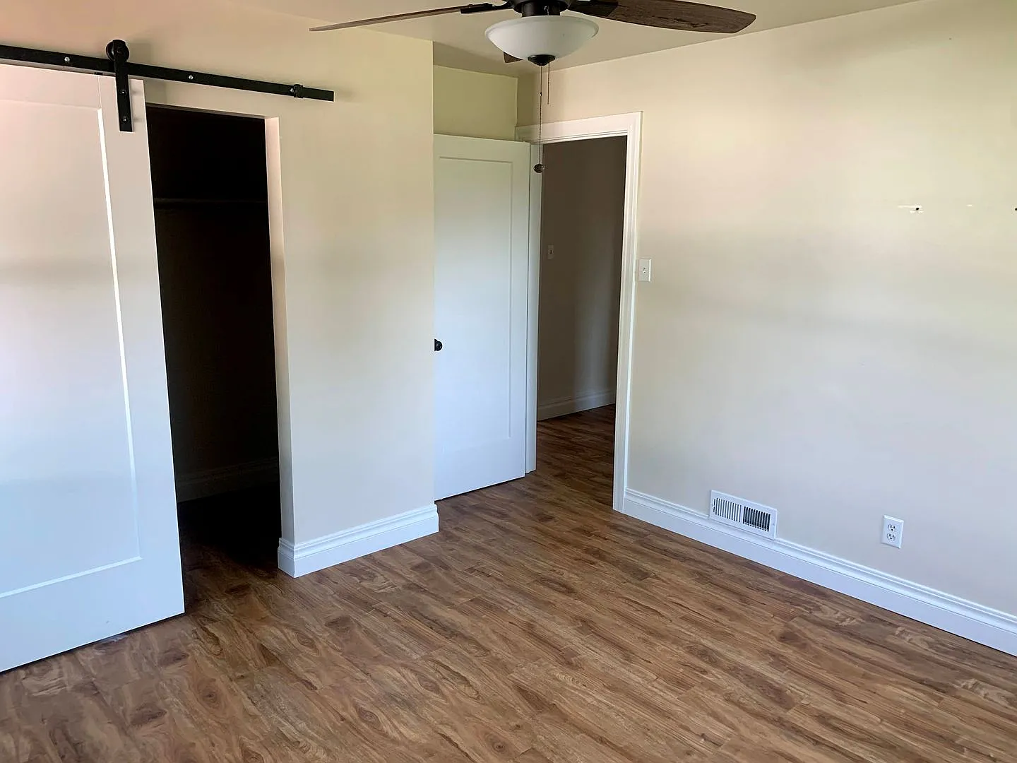 Charming 4-bedroom 2-bathroom house in American Fork — Photo 1