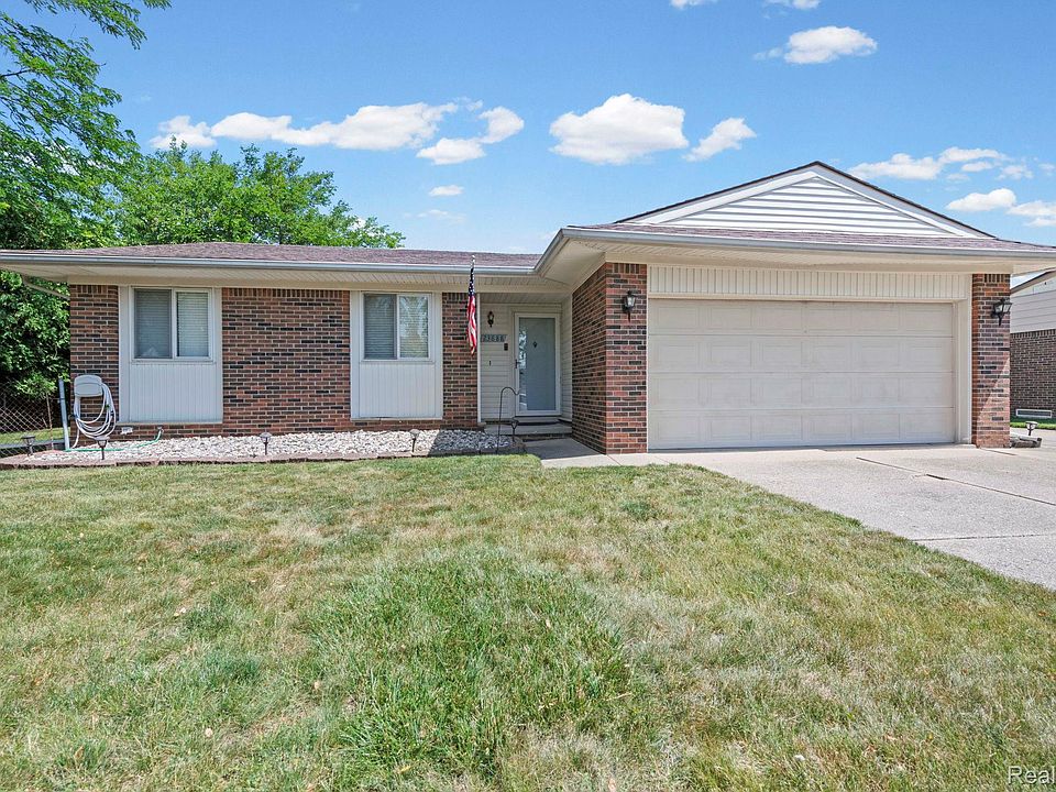 1st image of 23888 Cedar Ridge Dr