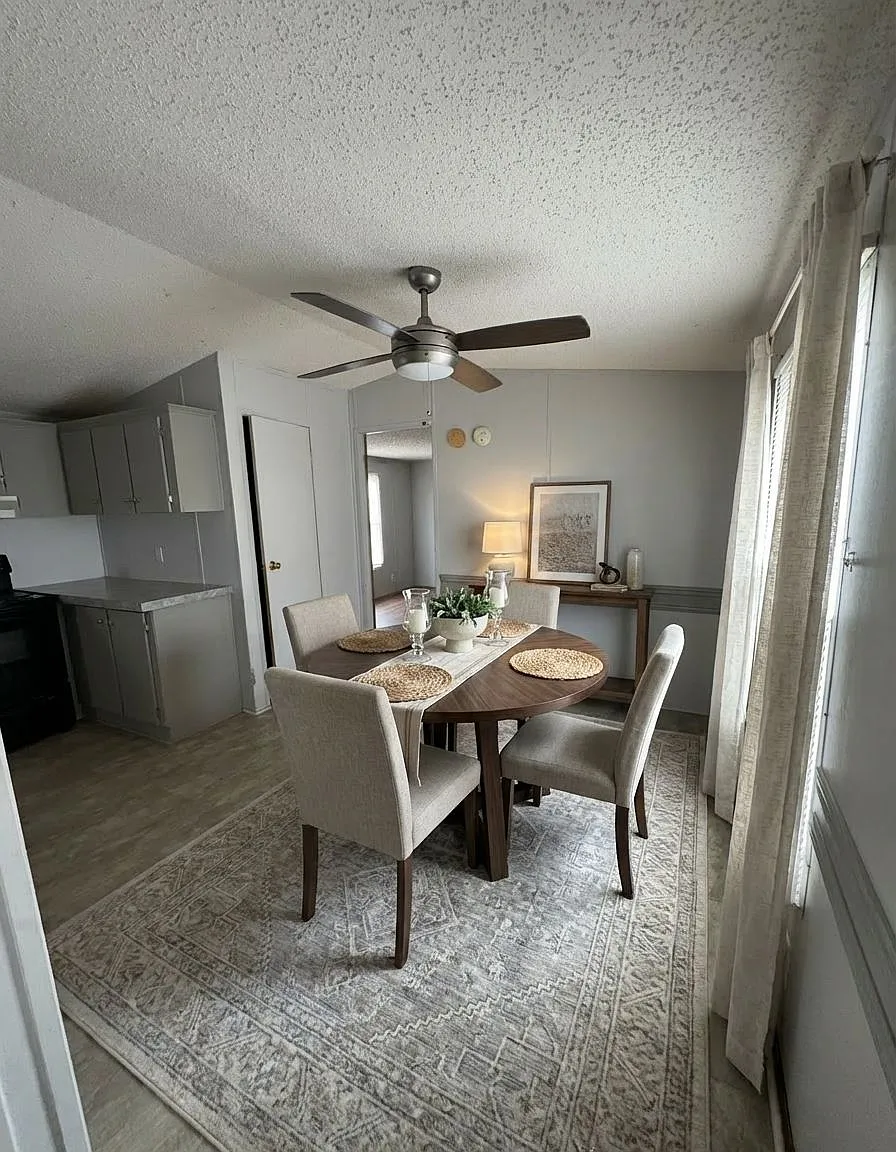 3 bed, 2.0 bath, 1100 sqft, $1,500 — Photo 4