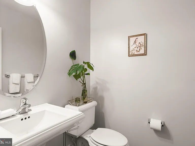 517 Overlook Park Dr #47 — Photo 14