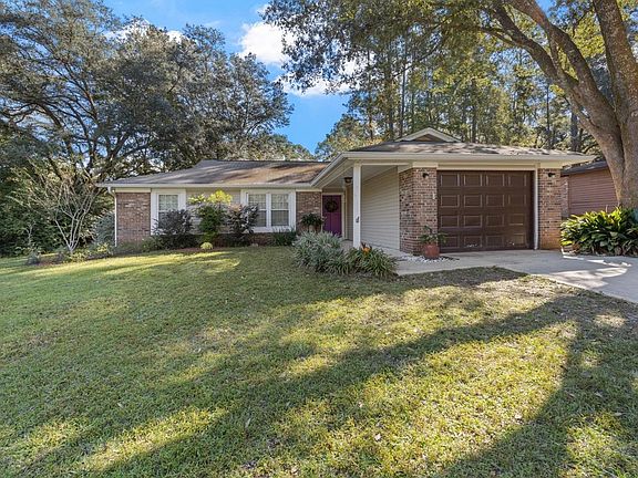 4th image of 2351 Southhampton Dr
