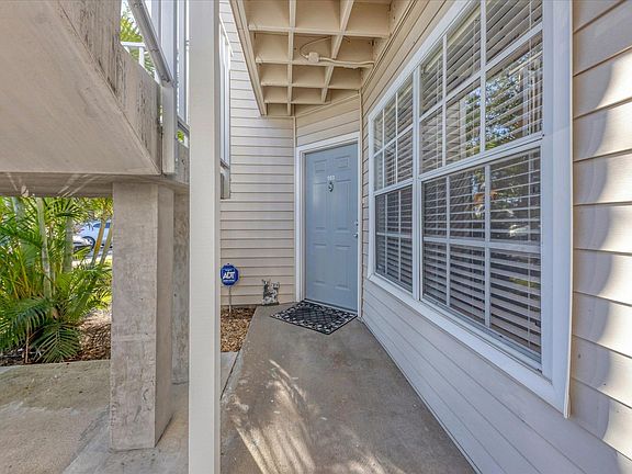 2nd image of 850 S Tamiami Trl APT 103