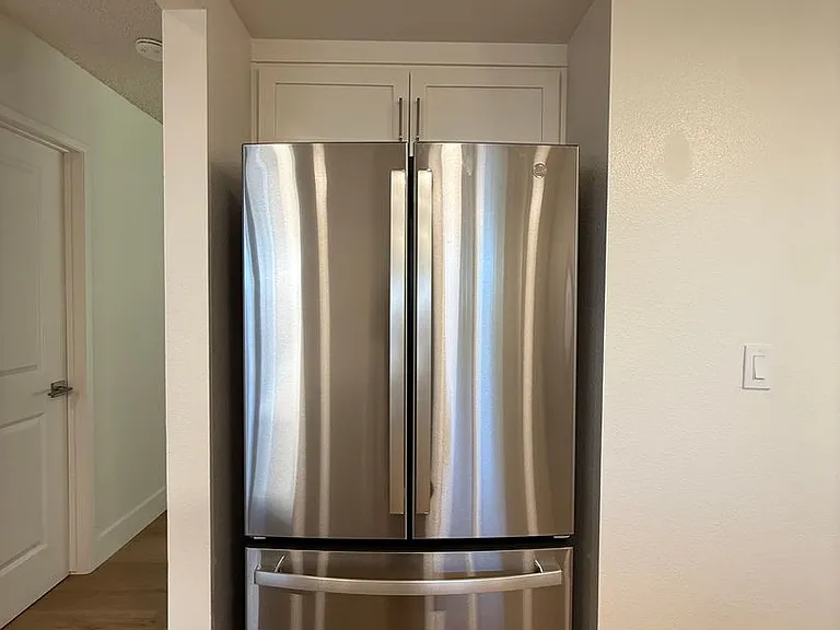 1120 Village Dr — Photo 24