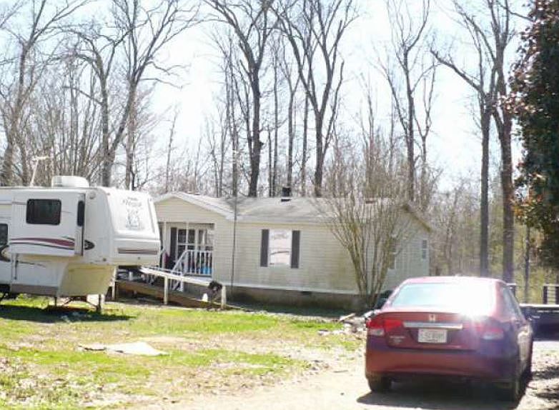 2nd image of 845 Stagg Rd