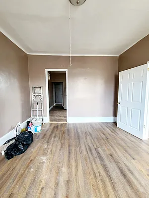 Rented by G Y B Realty Inc | media 6