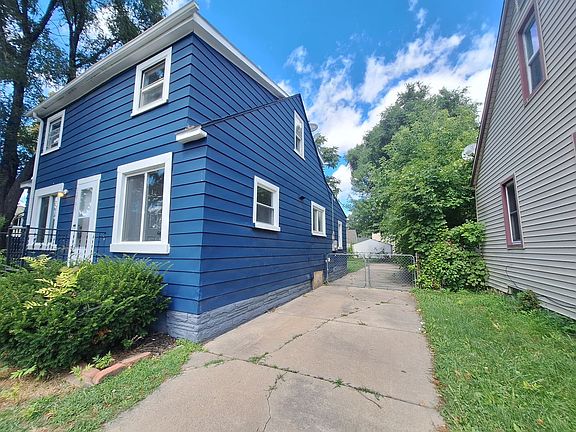 2nd image of 12731 Sarsfield Ave
