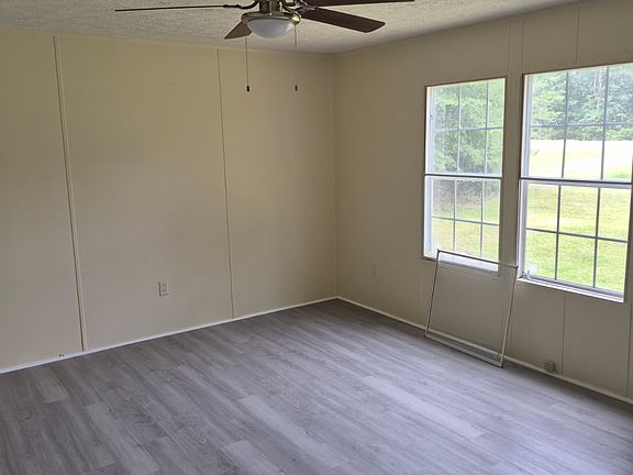 3rd image of 9353 Savannah Hwy