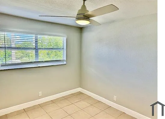 550 SW 2nd Ave #229 — Photo 12