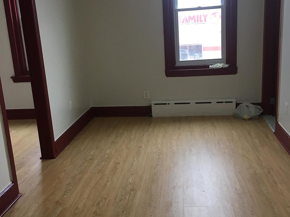 1st image of 2457 Kensington Ave