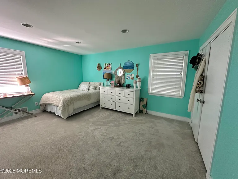 330 Highland Ave — Photo 17