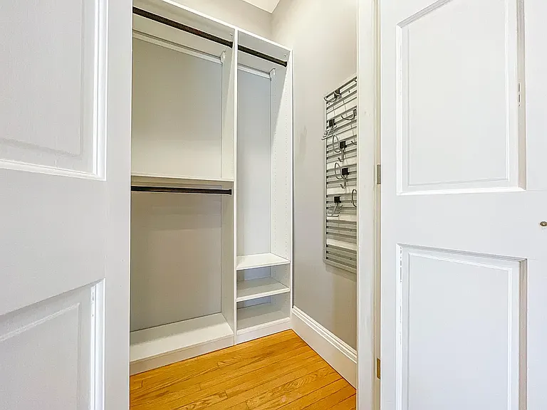 3 Grant St #1 — Photo 12