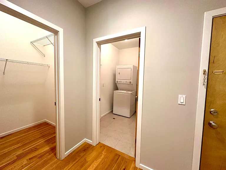 2157 N Damen Ave #305 — Photo 35