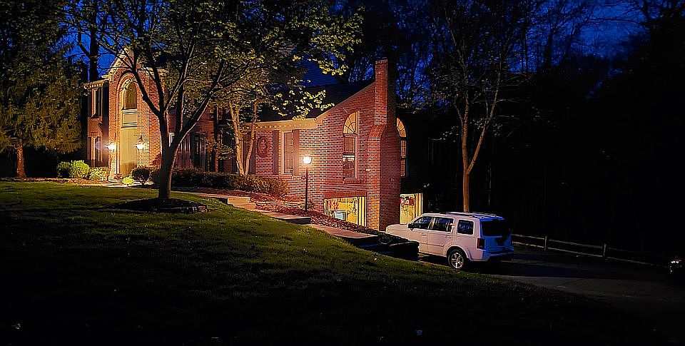 1st image of 2980 Treeknoll Dr