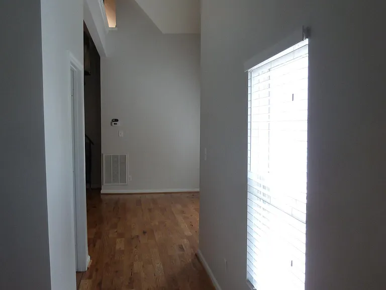 831 Ramsey St #A — Photo 9