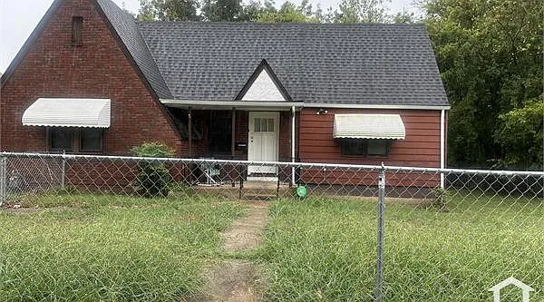 4 bed, 1600 sqft, $1,550 — Photo 2