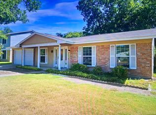2806 Loyola Ln, Austin, TX 78723