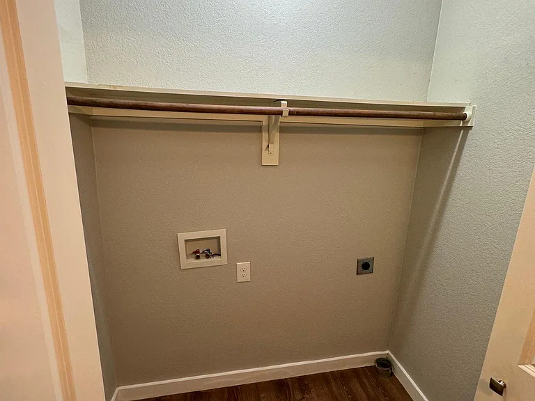 308 Gammill St — Photo 17
