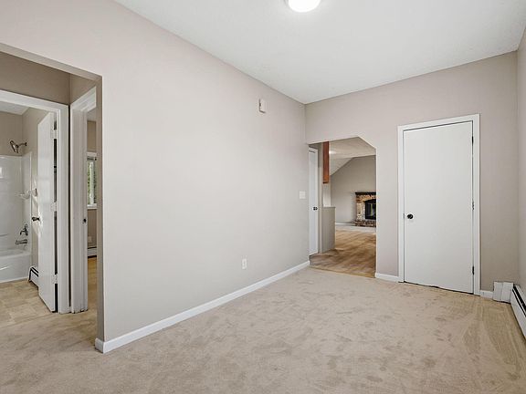 3rd image of 787 Watson Ave