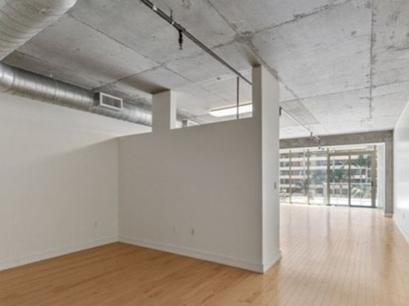 5th image of 645 W 9th St APT 538