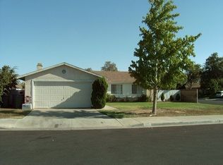 2049 Ashbrook Cir, Palmdale, CA 93550