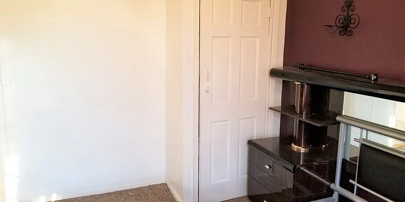Rented by Virtual Real Estate | media 8