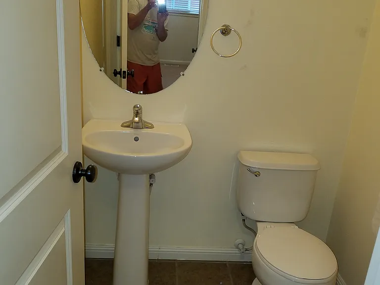 14409 NE 9th Ct — Photo 16