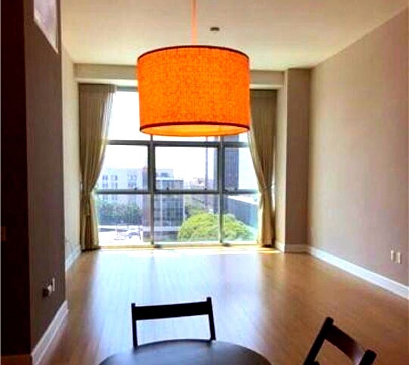 2nd image of 3223 W 6th St Unit 706