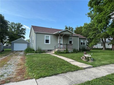 1204 Minnesota Ave, Windsor, IL, 61957