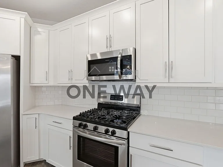 9836 E Red Giant Dr — Photo 16