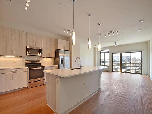 2nd image of 3600 S Lamar Blvd #314