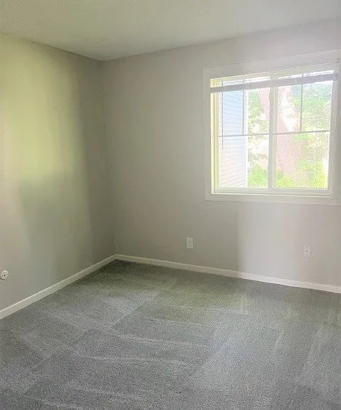 Yarmouth Pointe Apartment Homes — Photo 81