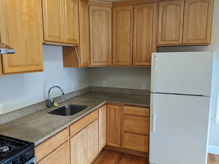 1013 Fair Oaks Ave. — Photo 11