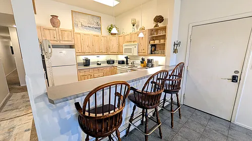 177 Lake St #9 Photo 1