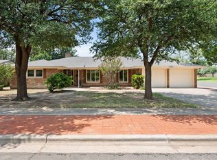 6002 Norfolk Ave, Lubbock, TX 79413