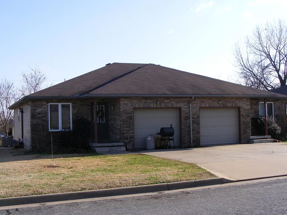 Nice 2bed 1.5 bathroom duplex