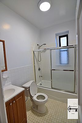 4th image of 78-11 Kew Forest Ln #1BE