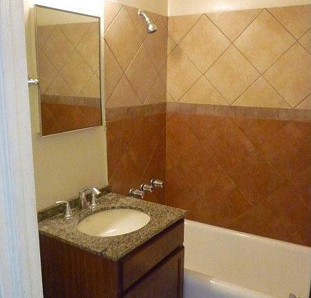 5th image of 1212 N La Salle Dr #11